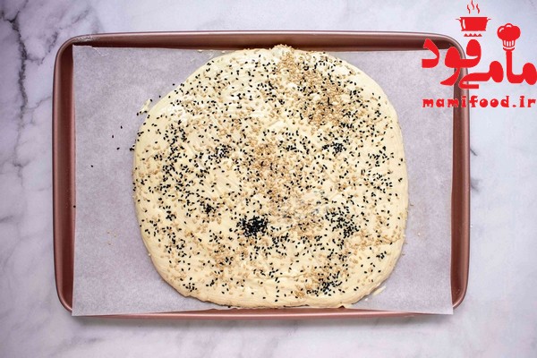 تهیه نان تخت رمضان ترکی (تخته سنگ)
